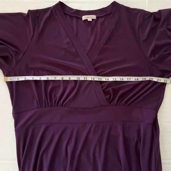 Gilli Purple Faux Wrap Dress Womens Size 2X Midi Stretchy Work Church Feminine - Picture 11 of 11